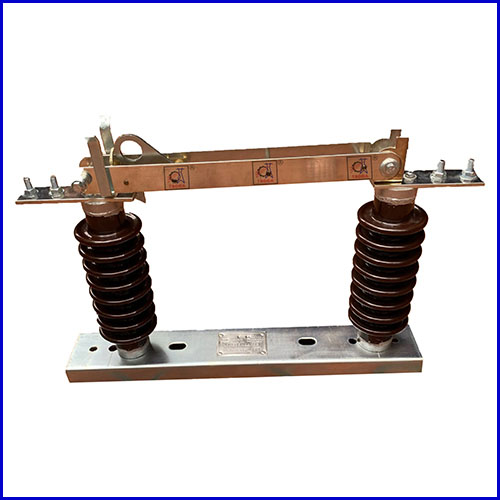 Cầu dao căng dây 02 sứ gốm